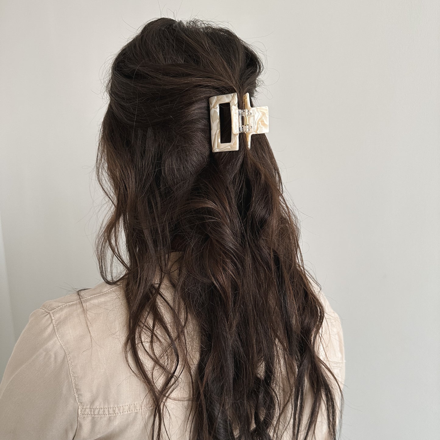 Trio Swan Clips
